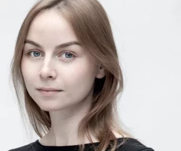 Александра Добрянская — новый преподаватель YOGAPLANET